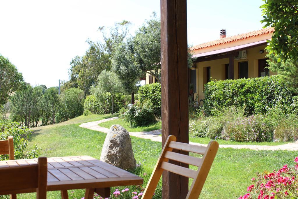 Agriturismo Campesi Casale Tra Le Vigne 阿列恩图 外观 照片